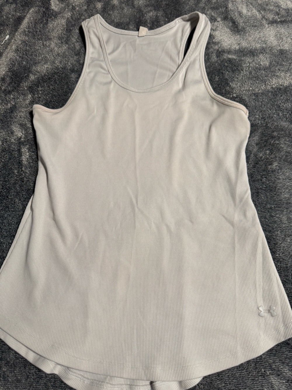 Under Armour Women’s Light White(ish) Ribbed Tank Top